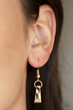 Load image into Gallery viewer, The MANE Course - Gold necklace
