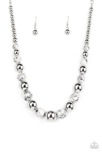 Stone Age Adventurer - White necklace