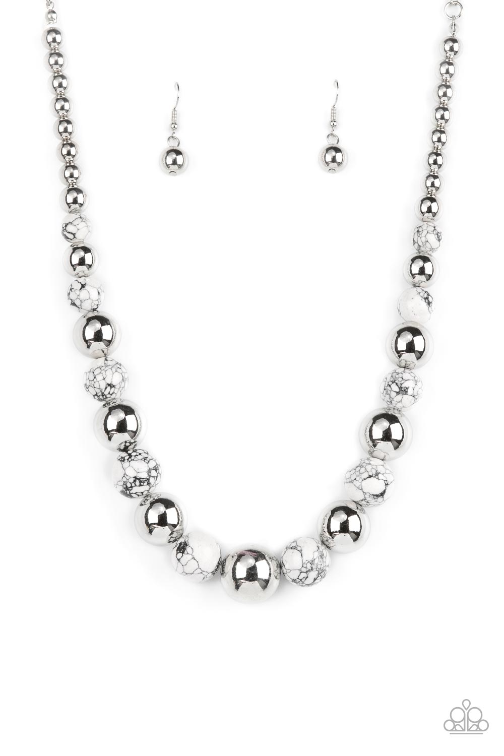 Stone Age Adventurer - White necklace