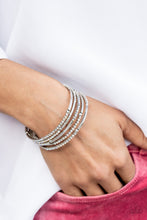Load image into Gallery viewer, Camera Shy Simmer - Multi bracelet
