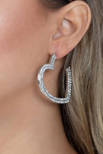Load image into Gallery viewer, AMORE to Love - White earring
