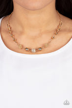 Load image into Gallery viewer, Taunting Twinkle - Gold necklce
