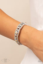 Load image into Gallery viewer, Easy On The ICE - Multi bracelet
