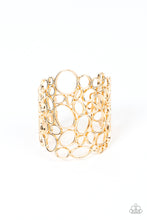 Load image into Gallery viewer, All Turned Around - Gold bracelet
