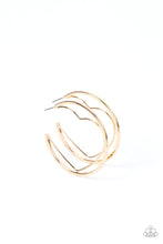 Load image into Gallery viewer, Love Goes Around - Gold earring
