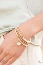 Load image into Gallery viewer, Terraform Trendsetter - Gold bracelet
