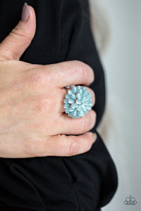 Bloomin Bloomer blue ring