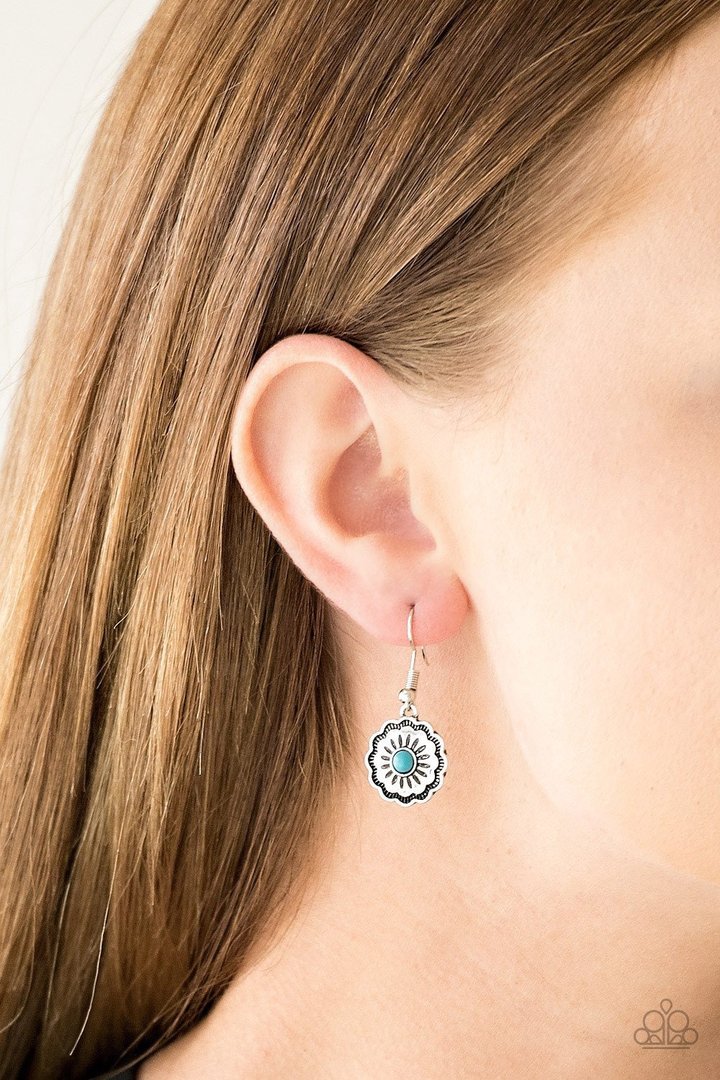 Badlands Buttercup blue earring