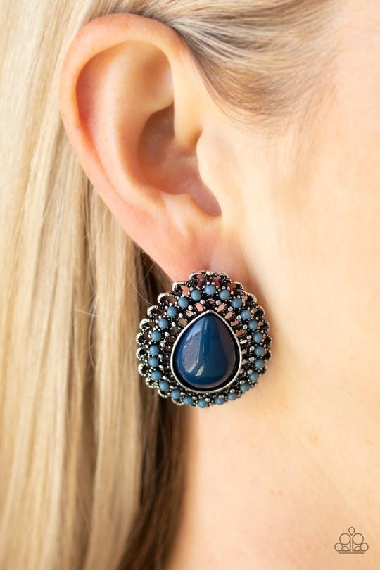 Beaded Blast Blue earring