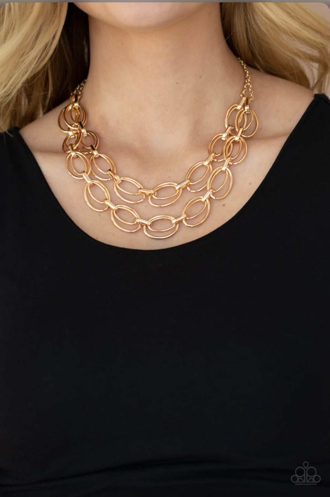 Status Qua Gold Necklace