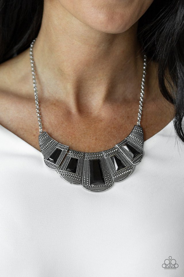 Lion Den black necklace