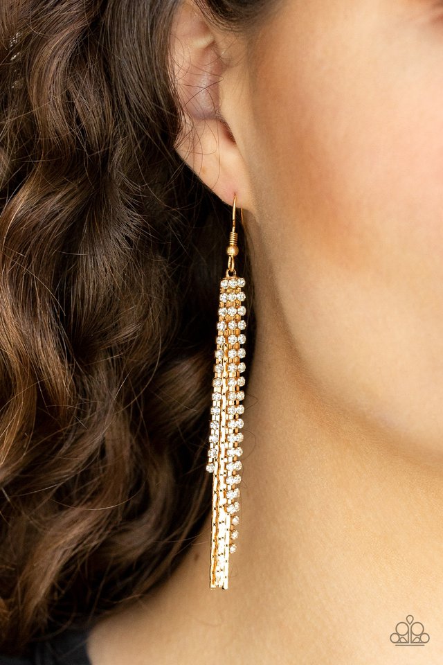 Red Carpet Bombshell Gold earring