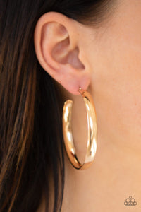 A Double Feature Gold earring