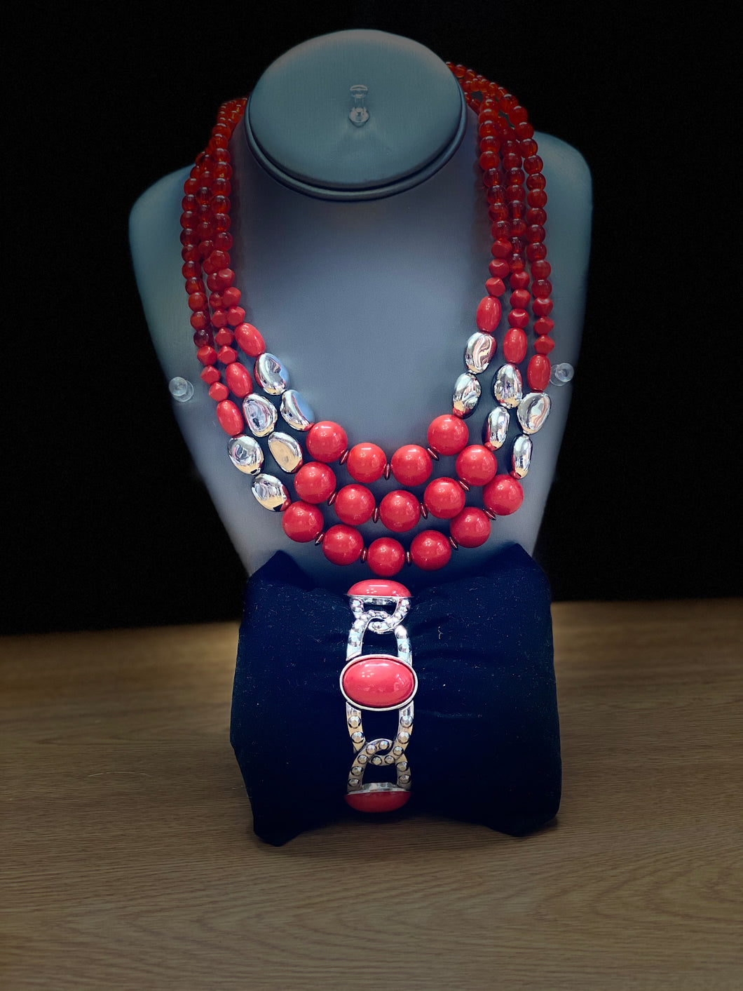 QWB Sets Red