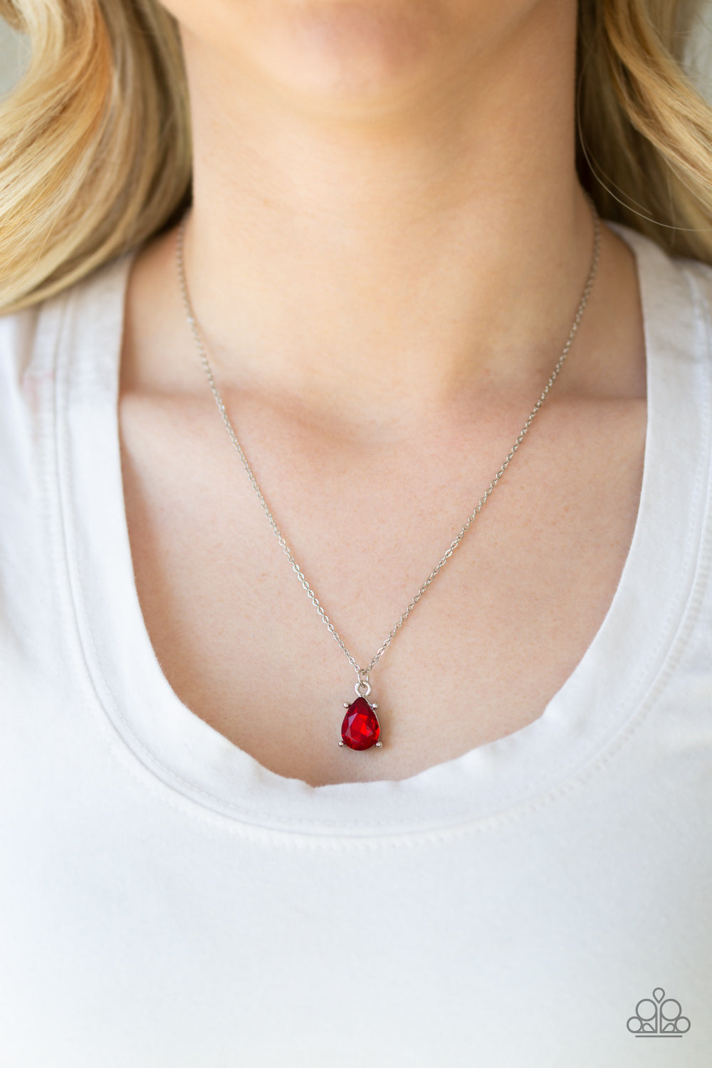 Classic Classicist red necklace