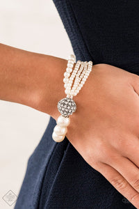 Show Them The Dior White Bracelet