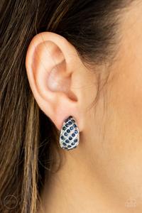 Sparkling Shells Blue earring
