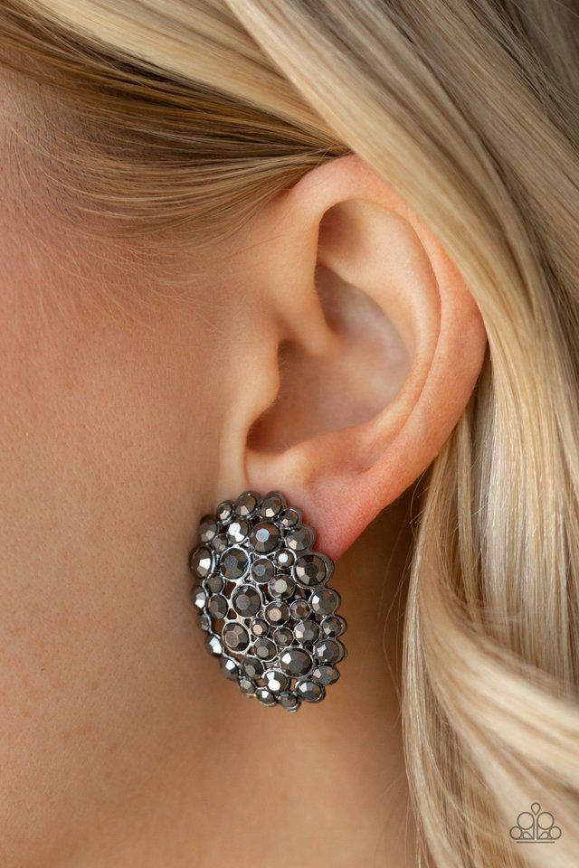 Daring Dazzle black clip on Earring