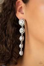 Load image into Gallery viewer, Drippin in Starlight White Post Earring

