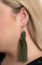 Load image into Gallery viewer, Beach Bash Green Earring

