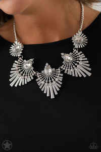 Miss you-niverse White Necklace