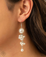 Load image into Gallery viewer, Ageless Applique White Earring
