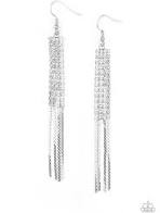Load image into Gallery viewer, Rhinestone Romance White Earring

