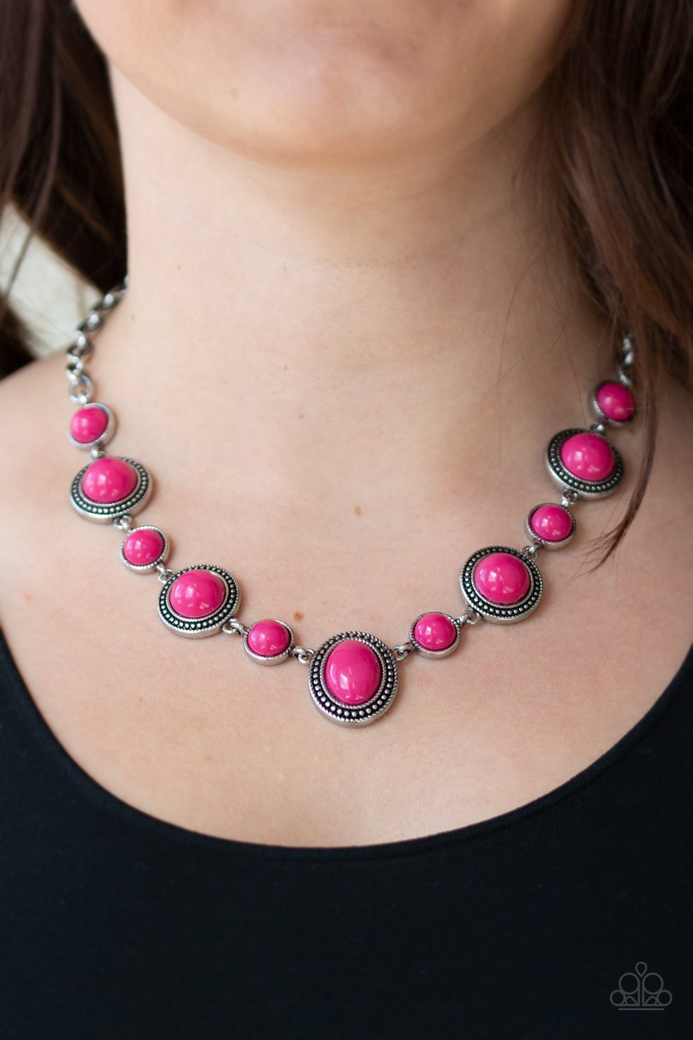 Voyager Vibes Pink necklace