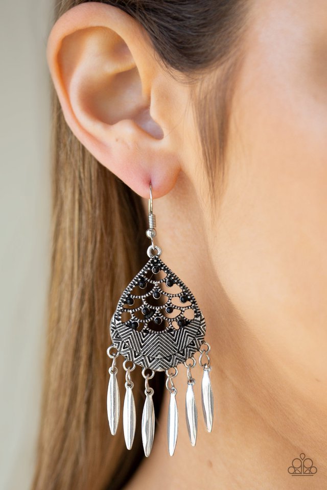 Wolf Den black earring